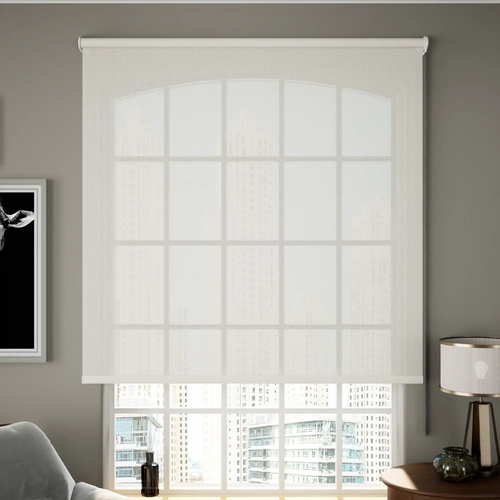 Sunscreen blinds reducing heat in Dubai interiors